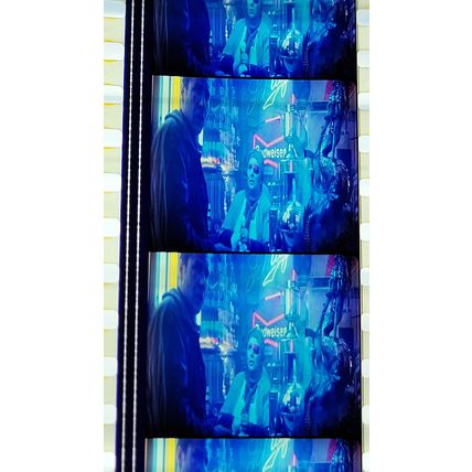 Blade Runner Pk X7P - C059g . - 1 STRIP OF 5 - 35MM FILM CELLS