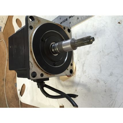 YASKAWA SGMP-08AWYR33 AC SERVO MOTOR 3000rpm, 200v, 750W,DJ