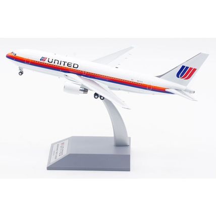 B767-200 UNITED SAUL BASS REG: N611UA WITH STAND- INFLIGHT 200 IF762UA0123 1/200
