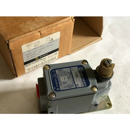 NEW SQUARE D 9007 FTUB 2 SCHNEIDER LIMIT SWITCH 9007 FTUB 12AMP T+FT +OPTIONS,AY