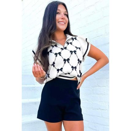 Black Preppy Vibes Bow Print Zipped Collar Sweater Tee