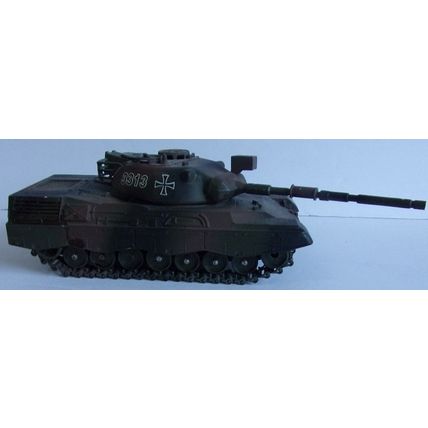 SOLIDO TANK ' GERMAN LEOPRD ' 1:50 scale
