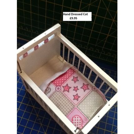 White Dropside Cot Pink Patchwork Bedding 1:12th Dolls House Miniature