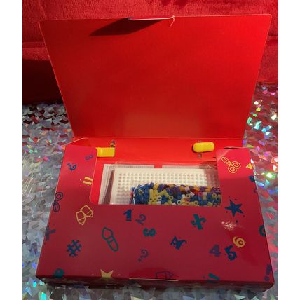 A Very Rare New Sanrio 1996 Hello Kitty Vintage Bead Picture Set