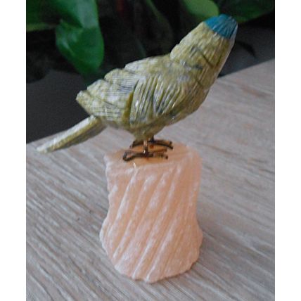 Vintage 3" Carved Parrot Semi Precious Stone Sculpture 2.5" Bird Beak-Tail