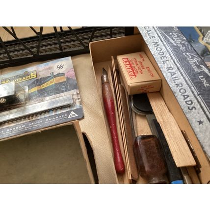 ICOLLECTZONE Great Railroad Parts Lot (Train #9)