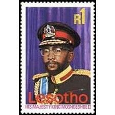 Lesotho QEII 1976 1r King Moshoeshoe II Mounted Mint MM SG 309 postage stamp