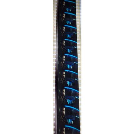 Blade Runner. Pk BLUE - A007g. 1 STRIP OF 10 - 35MM FILM CELLS