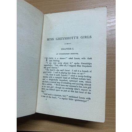 c1933 EVELYN EVERETT-GREEN "MISS GREYSHOTT'S GIRLS" FICTION ANTIQUE BOOK (P4)