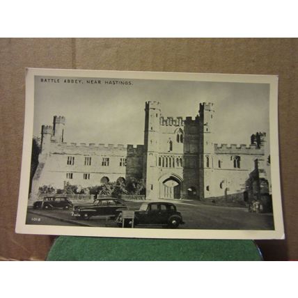 GATEWAY, BATTLE ABBEY, BATTLE, HASTINGS, SUSSEX unused postcard by C. Richter #