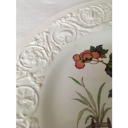 WEDGEWOOD PATRICIAN Vintage / Antique Floral Landscape Plate 10 5/8” inches