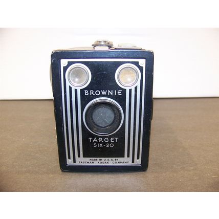 Brownie Target Six - 20 Camera Vintage
