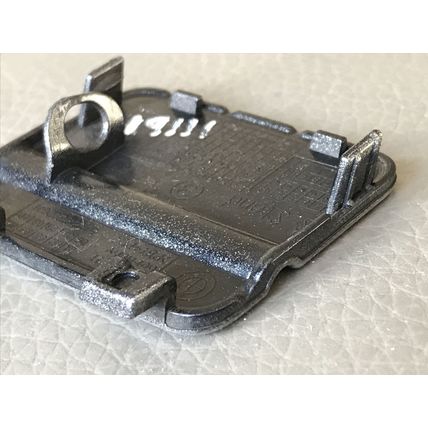 Bmw M90 M91 Rear Bumper Towing Eye Cover Genuine Part Met Silver 7202671