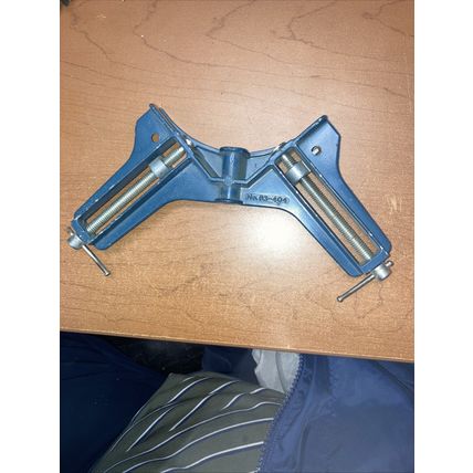 VINTAGE STANLEY NO.83-404 WOODWORKING CORNER CLAMP TOOL MADE IN USA