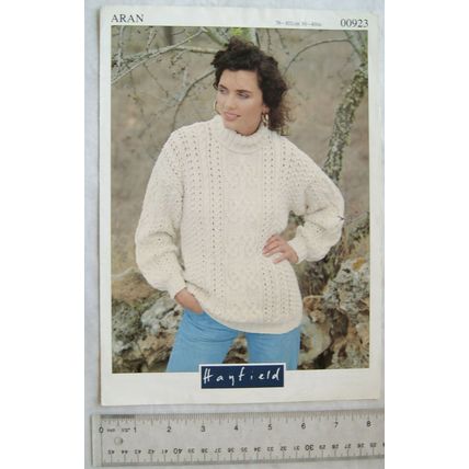 Vintage: Hayfield 00923 sweater, aran
