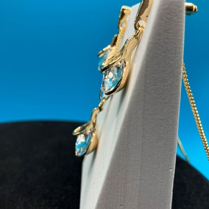 Necklace Earrings Set Crystal and Gold #647