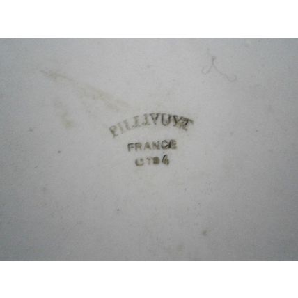Vintage French Pillivuyt Baking Dish. Wild Flower Design