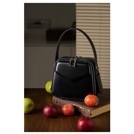 Genuine Leather Women Shoulder Bag Black