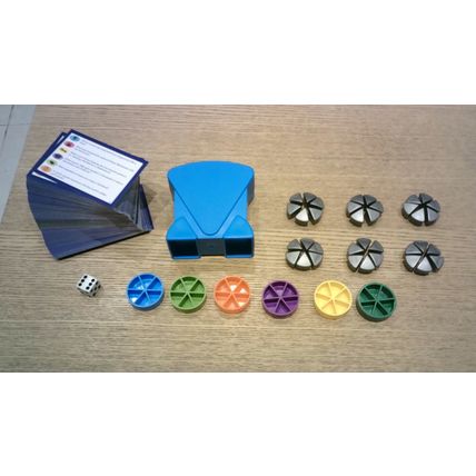 TRIVIAL PURSUIT PARTY: FAST & FUN TRIVIA ( Hasbro)