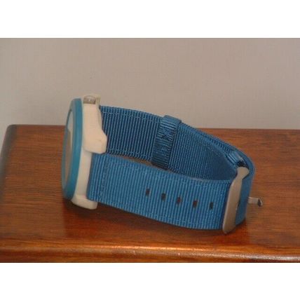 Pre-Owned Women’s Sprout Diamond Analog Sport Fashion Watch