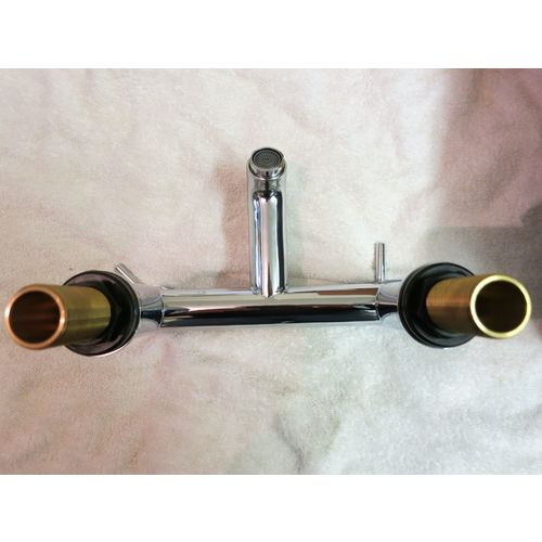Aquariss Wave Lever Bath Filler Tap Chorme Plated 110-1134