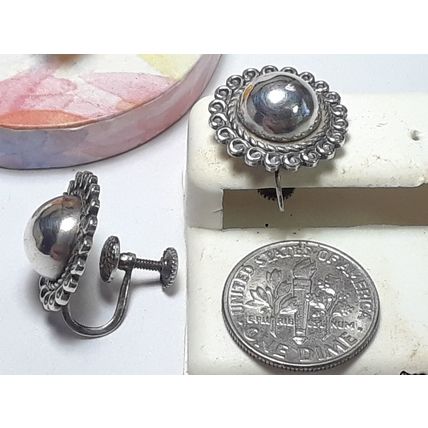 Estate Ball & loop framed Sterling Silver non-pierced screw back Earrings #18650