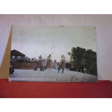 THE TROPHY GATES, HAMPTON COURT PALACE, LONDON used antique postcard 1909 pm =