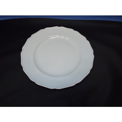 1 Dinner Plate Romantica White Kaiser Ribbed Scalloped West Germany 70’s 9.5"