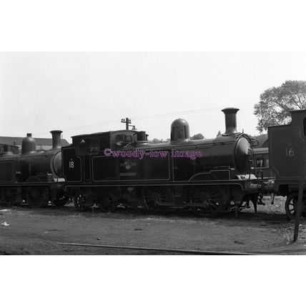 pu2018 - Engine Ningwood No.17, at Ryde St.John's Road Shed - print 6x4