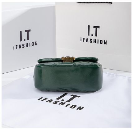 Women Leather Quilted Shoulder Bag with Chain Strap Trendy Clutch Satchel Ladies