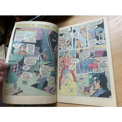 DC COMICS JUSTICE LEAGUE OF AMERICA #210 JAN 1983 (VFN+) COMIC (LL)