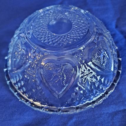 KIM Indonesia GLASS CANDY JAR Bowl Dish KIG Nut Hearts Roses Fleur De Lis