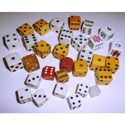 Vintage Celluloid and Other Dice Lot 31 pieces