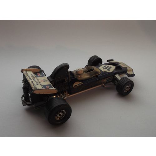 Corgi F1 whizzwheels surtees ts9 (blue) 11 long ok condition