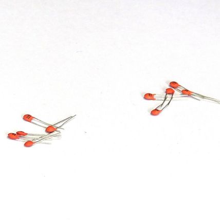 10 x 0.0022uf - 2200pF - 2.2nF - (222) 50V Ceramic Disc Capacitors - Free Post