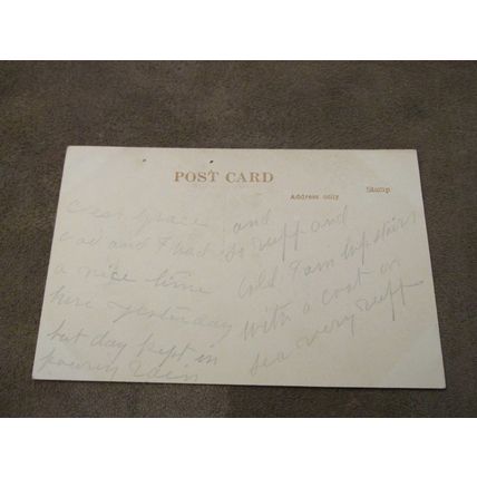 Early Piper Postcard - Carisbrooke Castle entrance - Isle of Wight / IOW