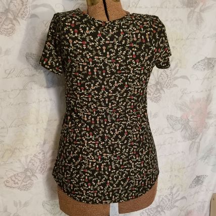 LLR Classic T + XS + Dark Floral
