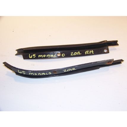 1968 CHRYSLER 300 KICK PANEL TOP DASH EDGE TRIM OEM #2571842 2571843 NEW YORKER