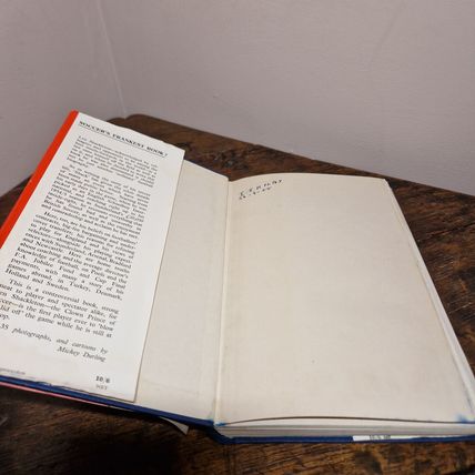 Clown Prince of Soccer Len Shackleton Autobiography HB 1955 (Moisture Damage)