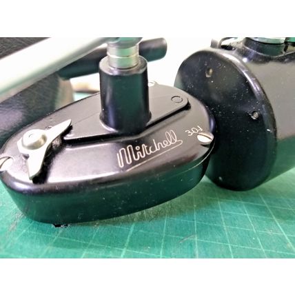 Vintage MITCHELL Model 301 Spinning Reel Fishing Reel Made In France 01