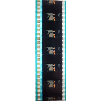 DARK KNIGHT RISES PK MTP b029C . 1 STRIP OF 5 - 35MM - FILM CELLS