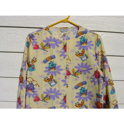 Cherokee Scrub Top XS 42 Chest NWOT Lt Yellow Ladybugs Medical Vet