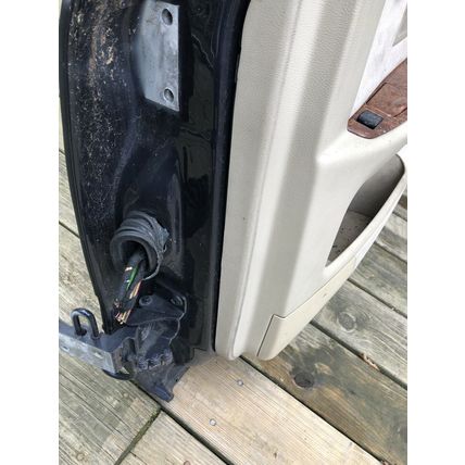 Audi Passenger Right Rear Door + Window Glass D2 A8L Blue Local Pickup IL 61065