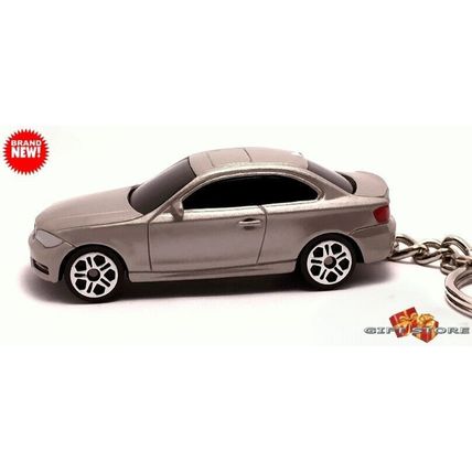 RARE KEYCHAIN GOLD BMW 1 SERIES 120i~128i~135i CUSTOM Ltd EDITION GREAT GIFT