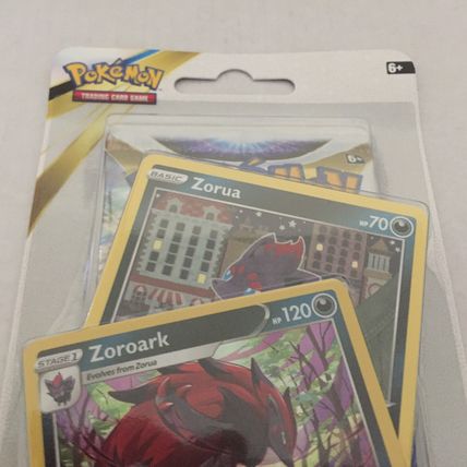 New Pokemon Holo Zoroark Brilliant Stars Blister Pack + Coin