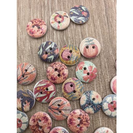 15mm Wooden Cute Flower Round Buttons For Cardigans Craft Diy Knitting 2 Hole