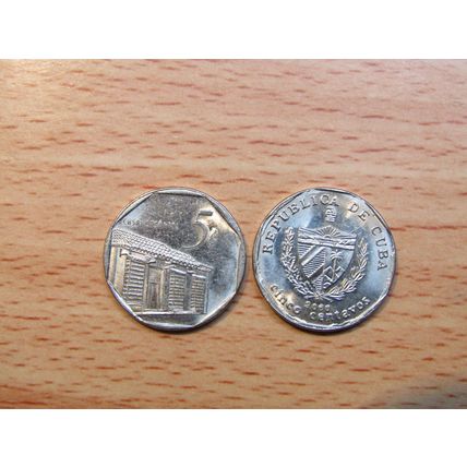 Cuba 2000 5 Centavo Coin