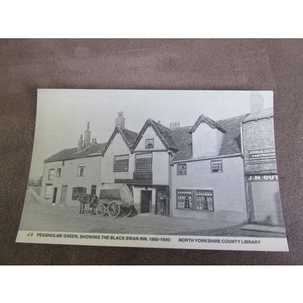 Yorkshire Library reproduction Postcard - Black Swan Pub, Peasholme Green