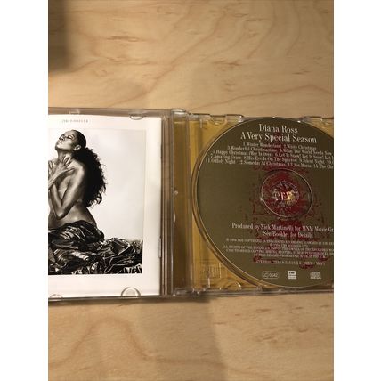 DIANA ROSS - A VERY SPECIAL SEASON - 14 SONGS FOR CHRISTMAS. CD & inlays only.
