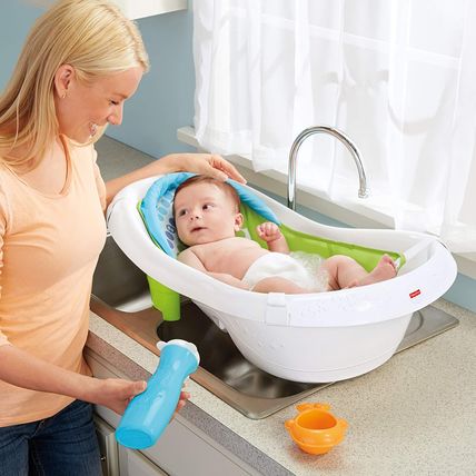 Fisher-Price Baby to Toddler Bath 4-In-1 Sling ‘N Seat Tub with Removable Infant